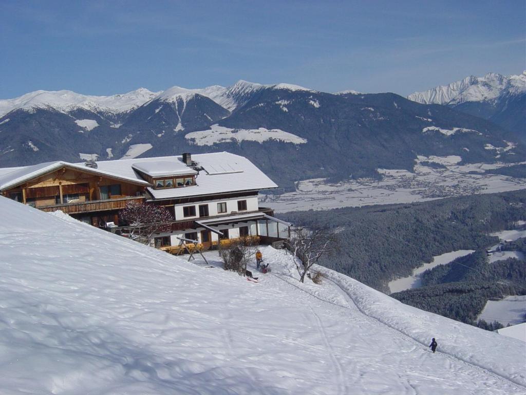 Berggasthof Haeusler San Lorenzo di Sebato Exterior photo